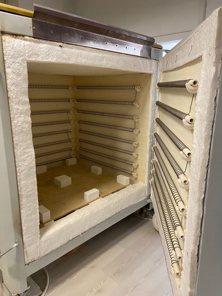 seramik büyük fırın