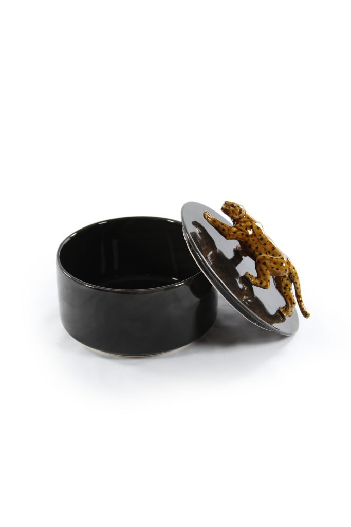 Dekoratif kapaklı kutu